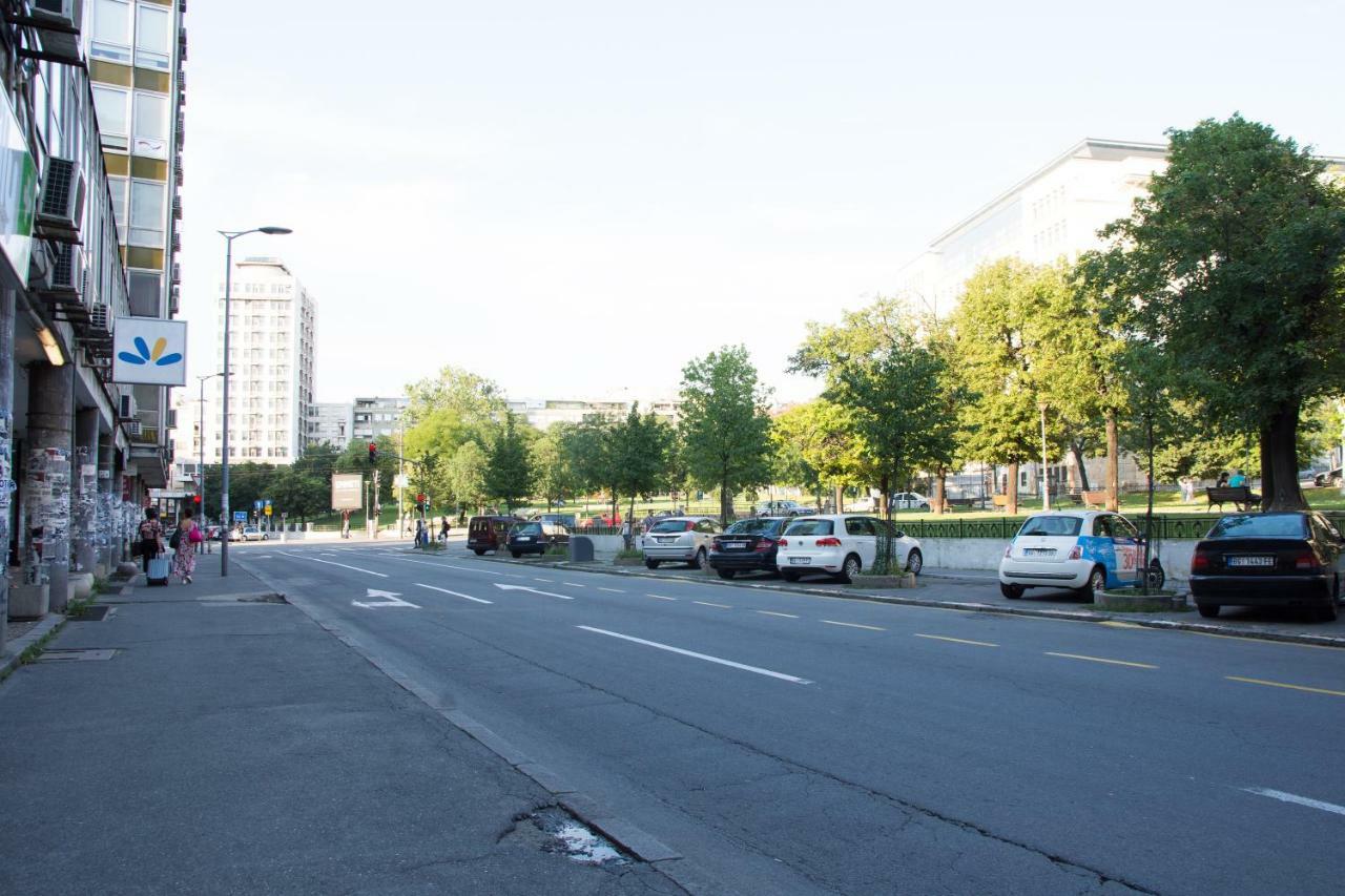 Omia Hotel Belgrade Exterior photo